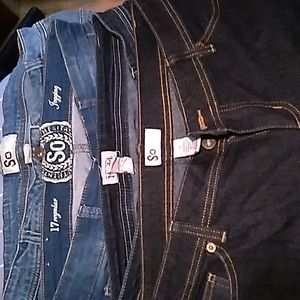 Bundle of 4 jeans size 17